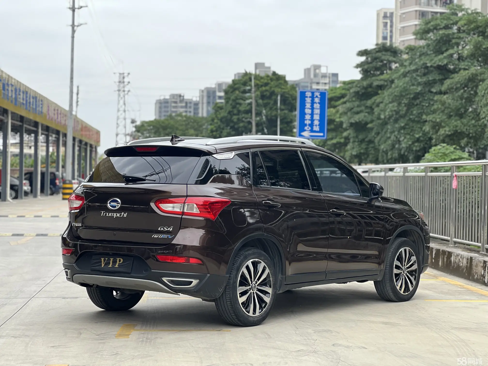 GAC Trumpchi GS4 New Energy 2018 car image #10