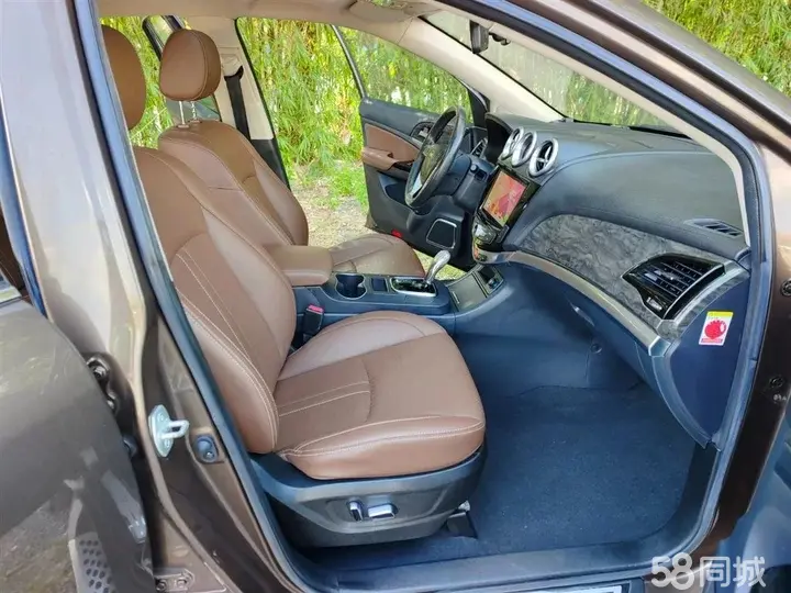 BYD S7 2017 car image #10