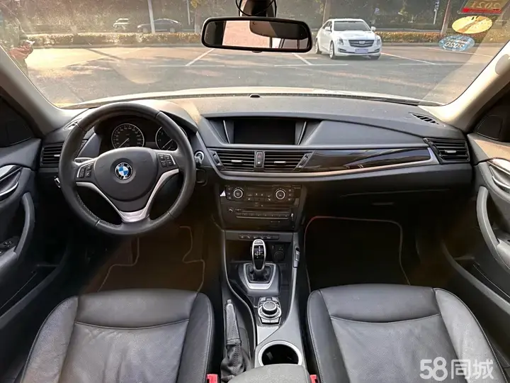 BMW X1 2015 car image #10