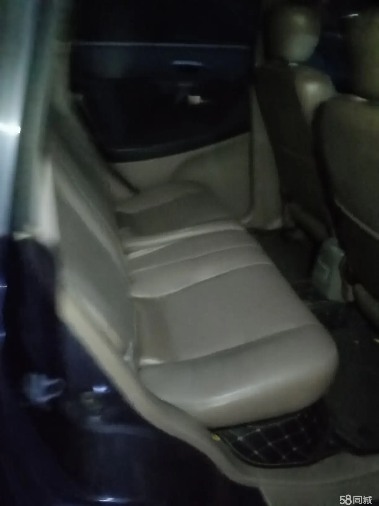 Suzuki Liana 2009 image de voiture #10