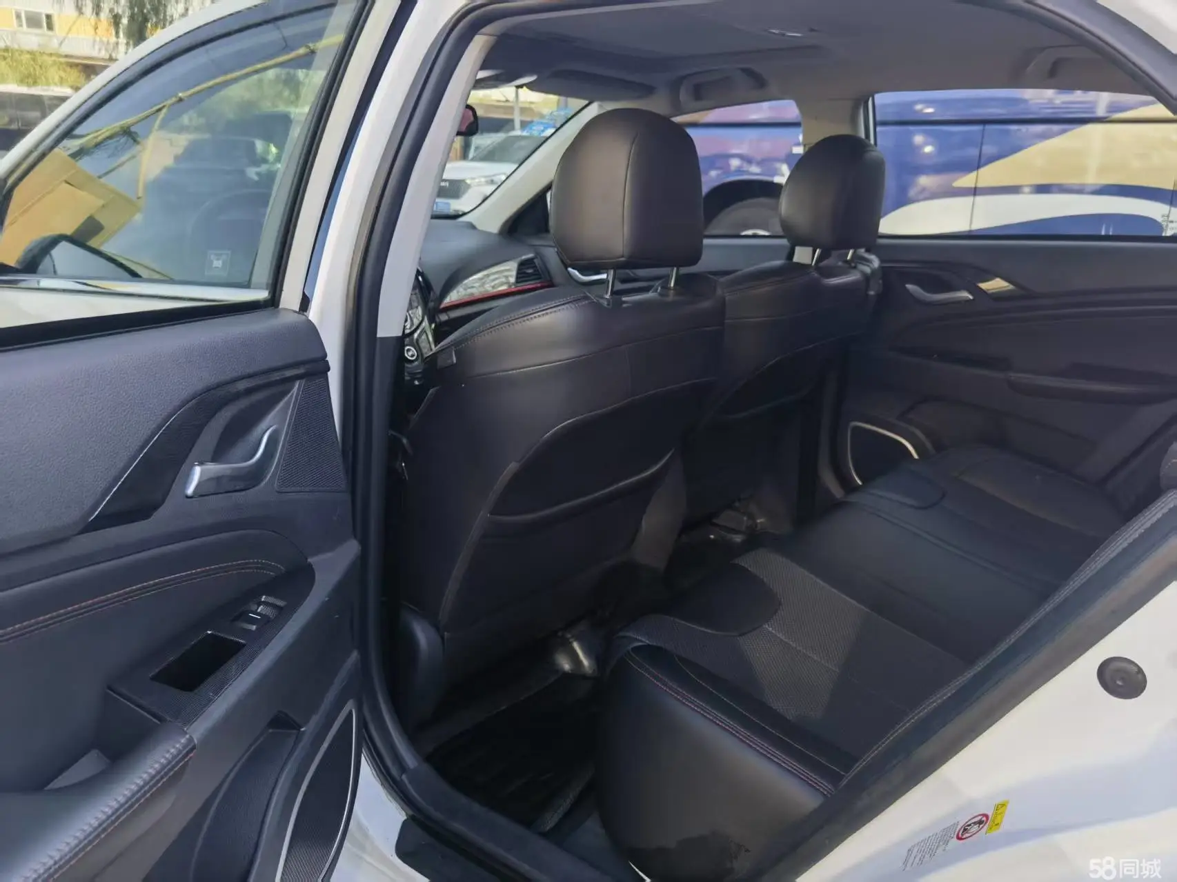 BYD Qin New Energy 2014 car image #10