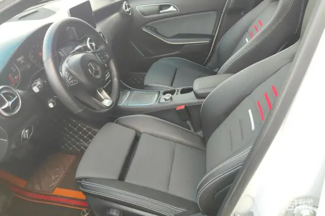 Toyota Sienna 2018 #10 Toyota Sienna 2018 car image #10