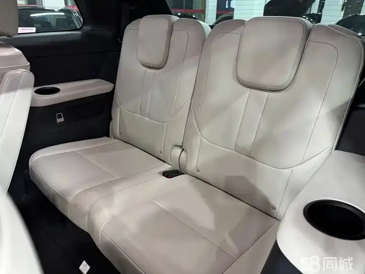 Li i6 2020 immagine di auto #10