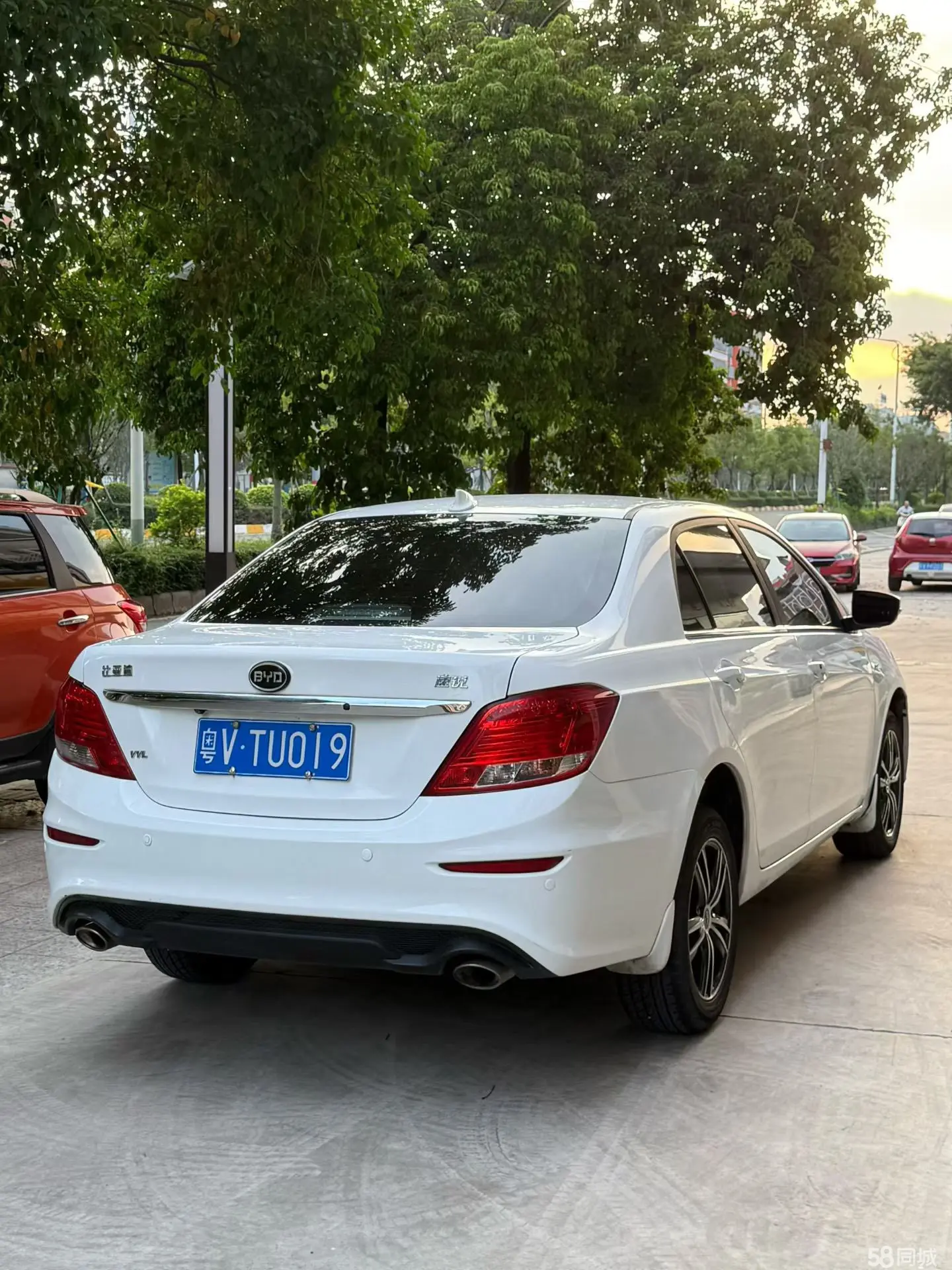 BYD SuRui 2017 car image #10