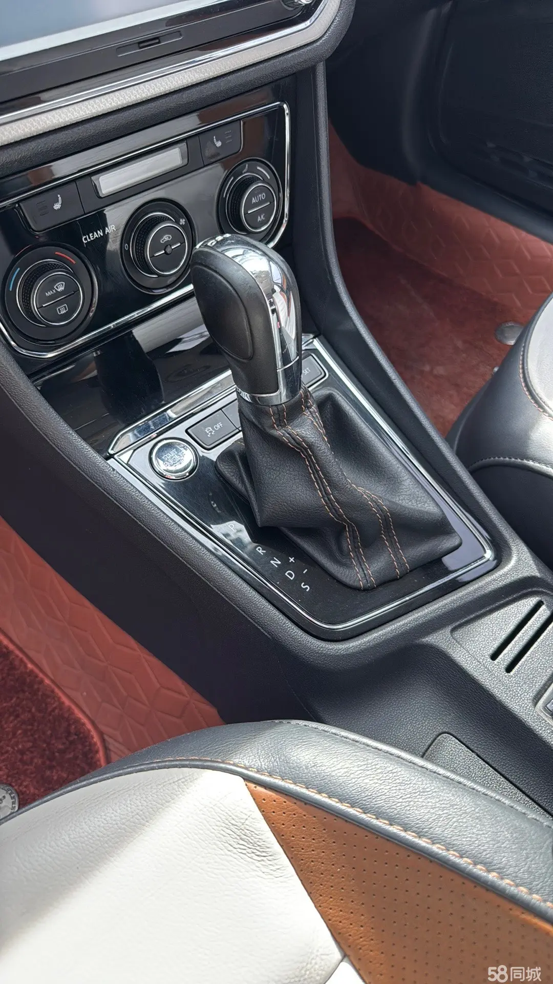 Volkswagen Cross Lavida 2016 car image #10