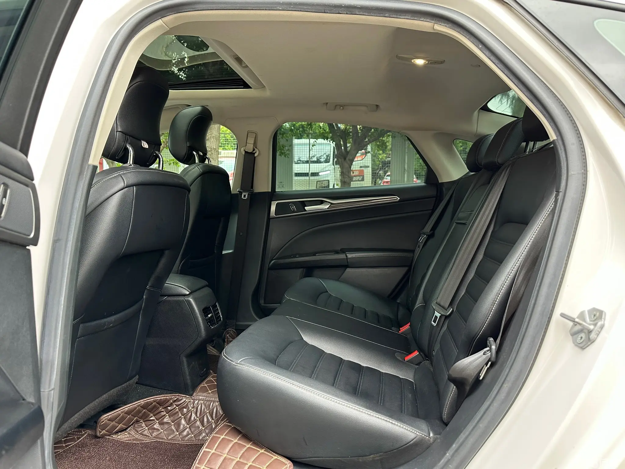 Ford Mondeo New Energy 2020 car image #10