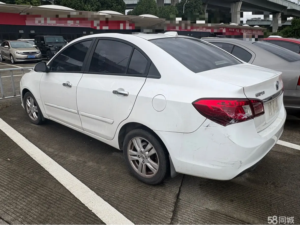 Changan Alsvin V5 2014 car image #10