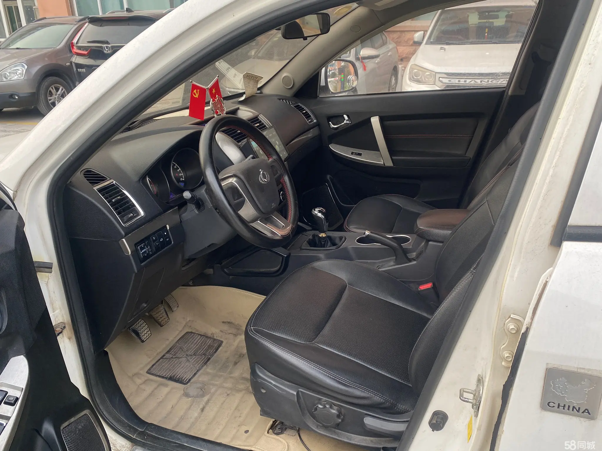 GEELY GX7 2014 car image #10