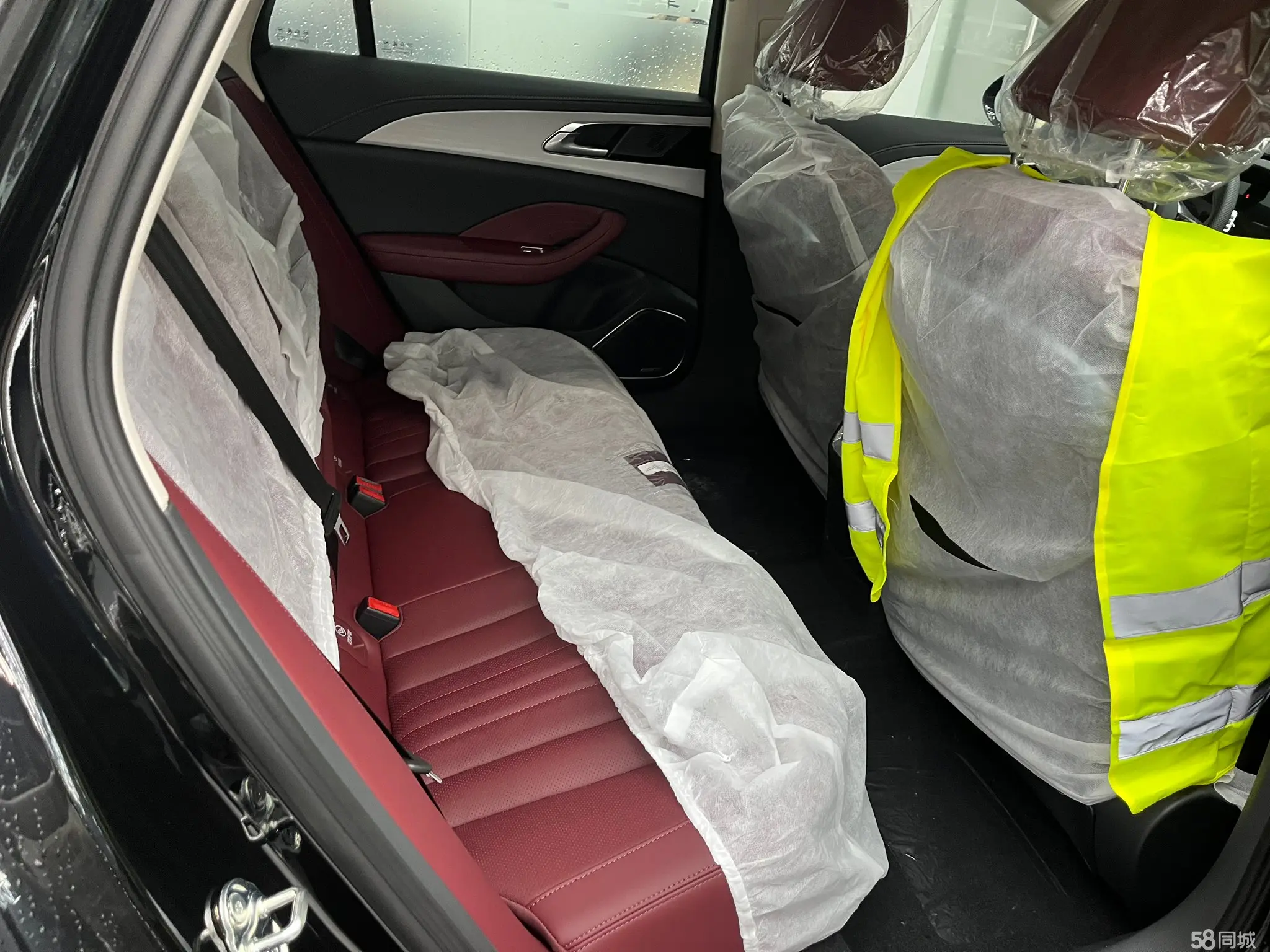 HongQi H5 2025 car image #10