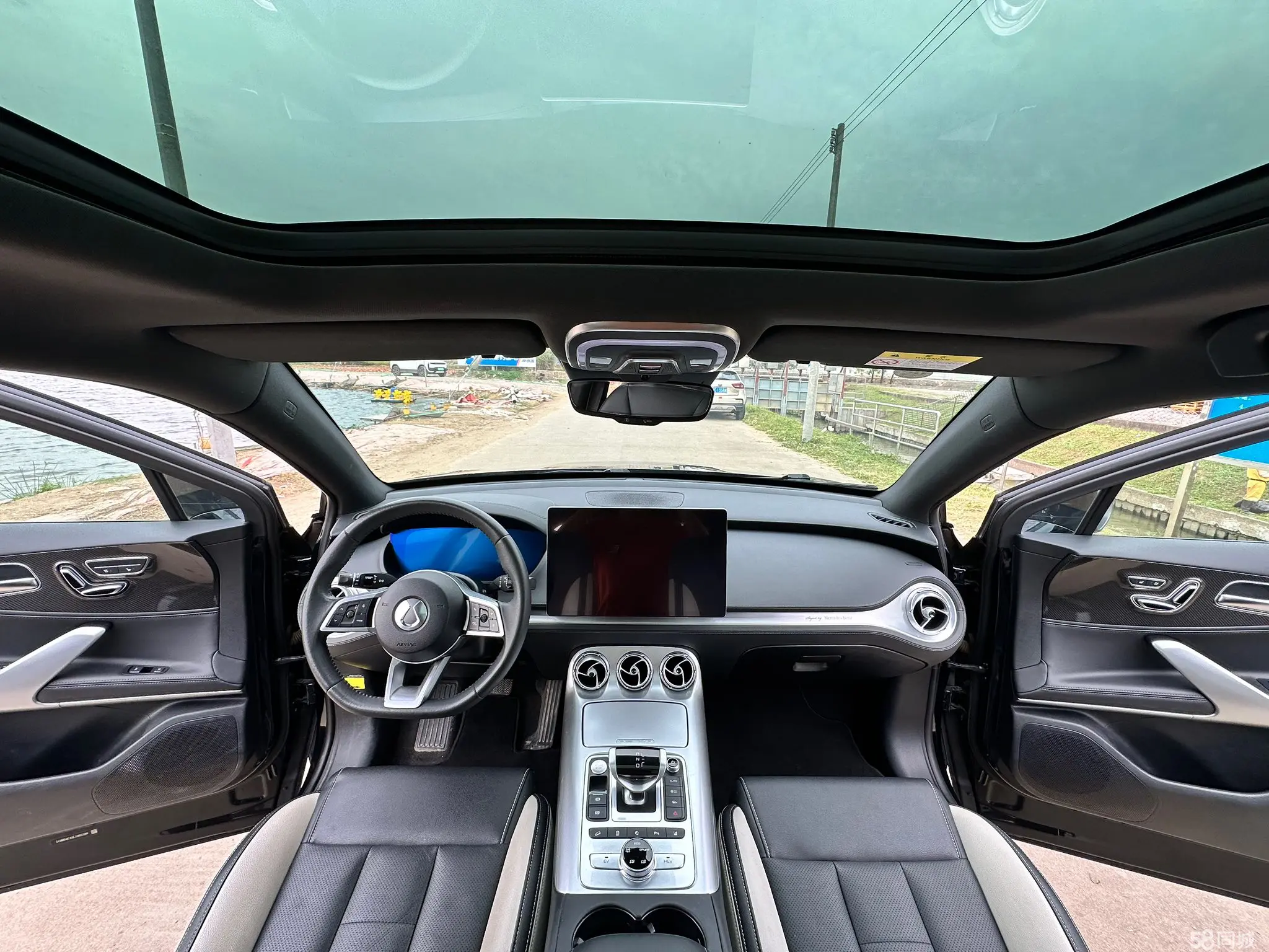 Denza X 2021 изображение автомобиля #10