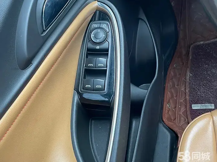 Chevrolet Malibu XL 2015 immagine di auto #10