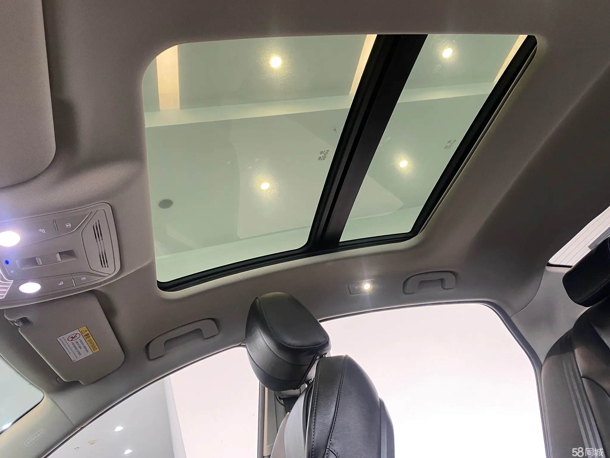 HongQi H5 2022 car image #10