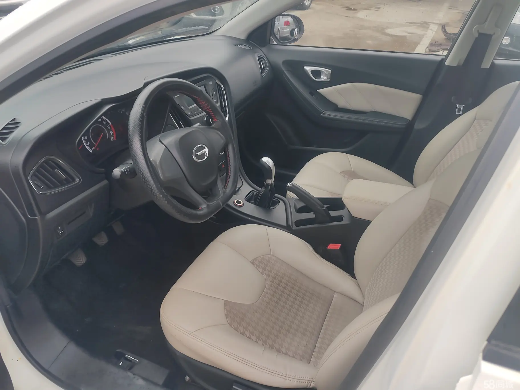 GAC Trumpchi GA3S 2015 imagem de carro #10