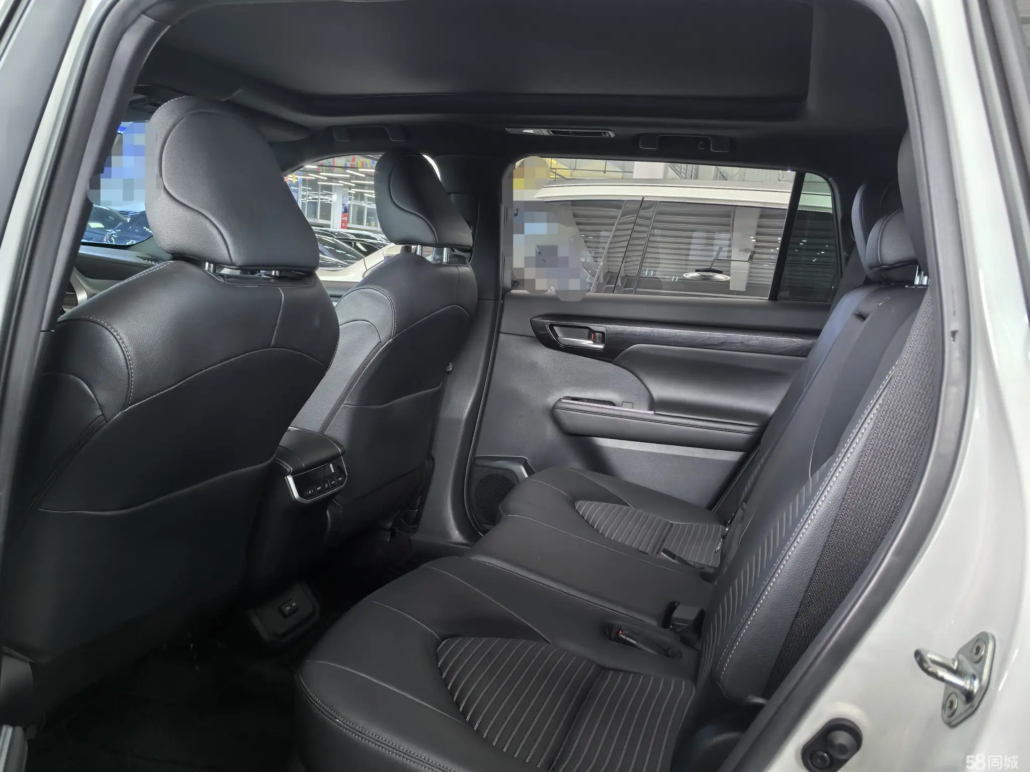 Toyota Crown Kluger 2023 #10 Toyota Crown Kluger 2023 immagine di auto #10