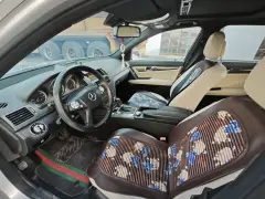 Mercedes-Benz B Class 2010 car image #10