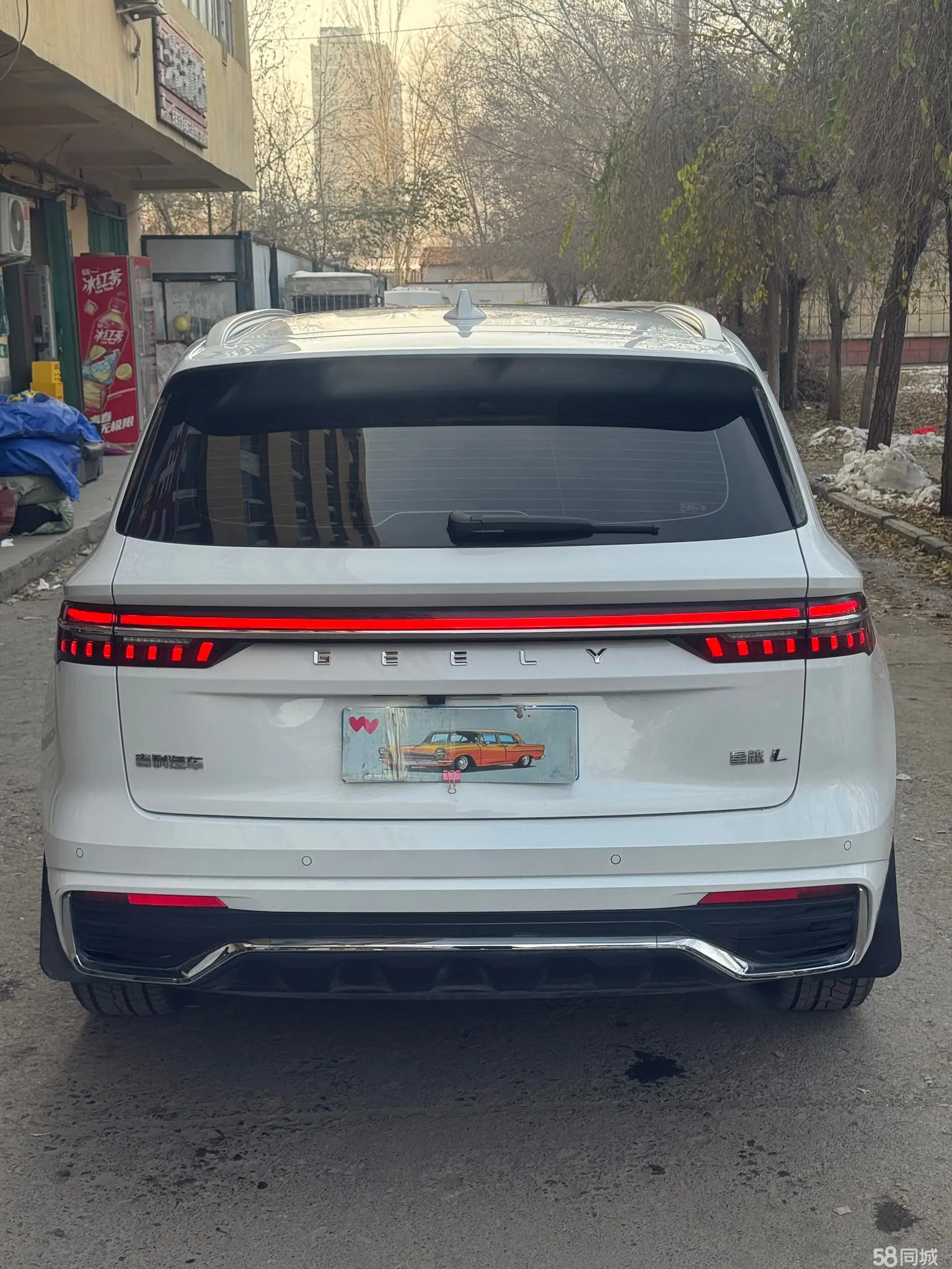 GEELY Monjaro 2024 car image #10