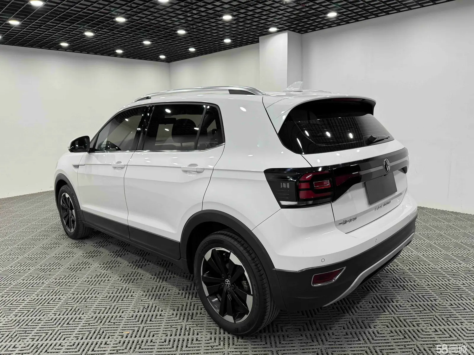 Volkswagen Tacqua 2023 immagine di auto #10