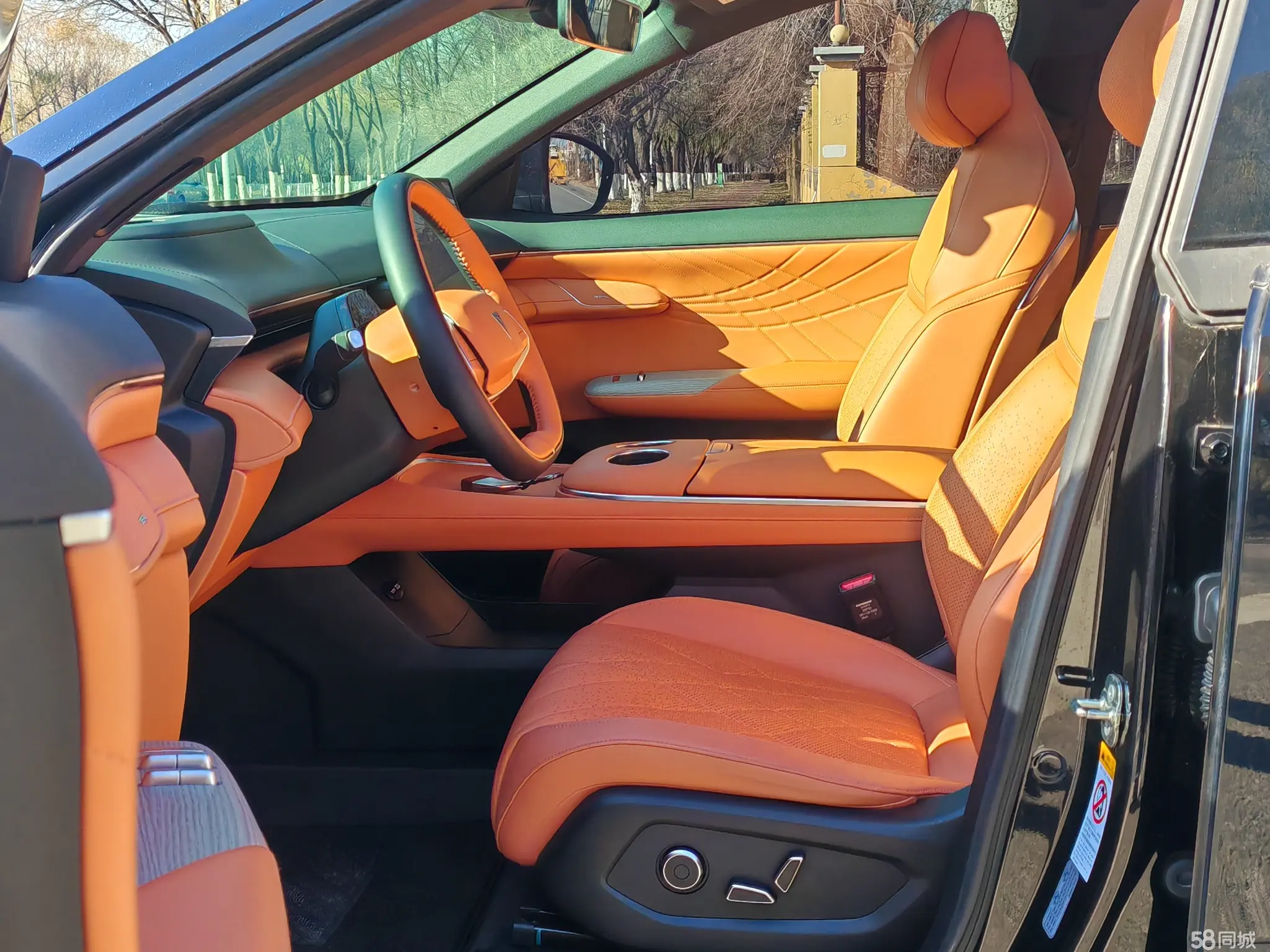 Deepal S07 2023 car image #10