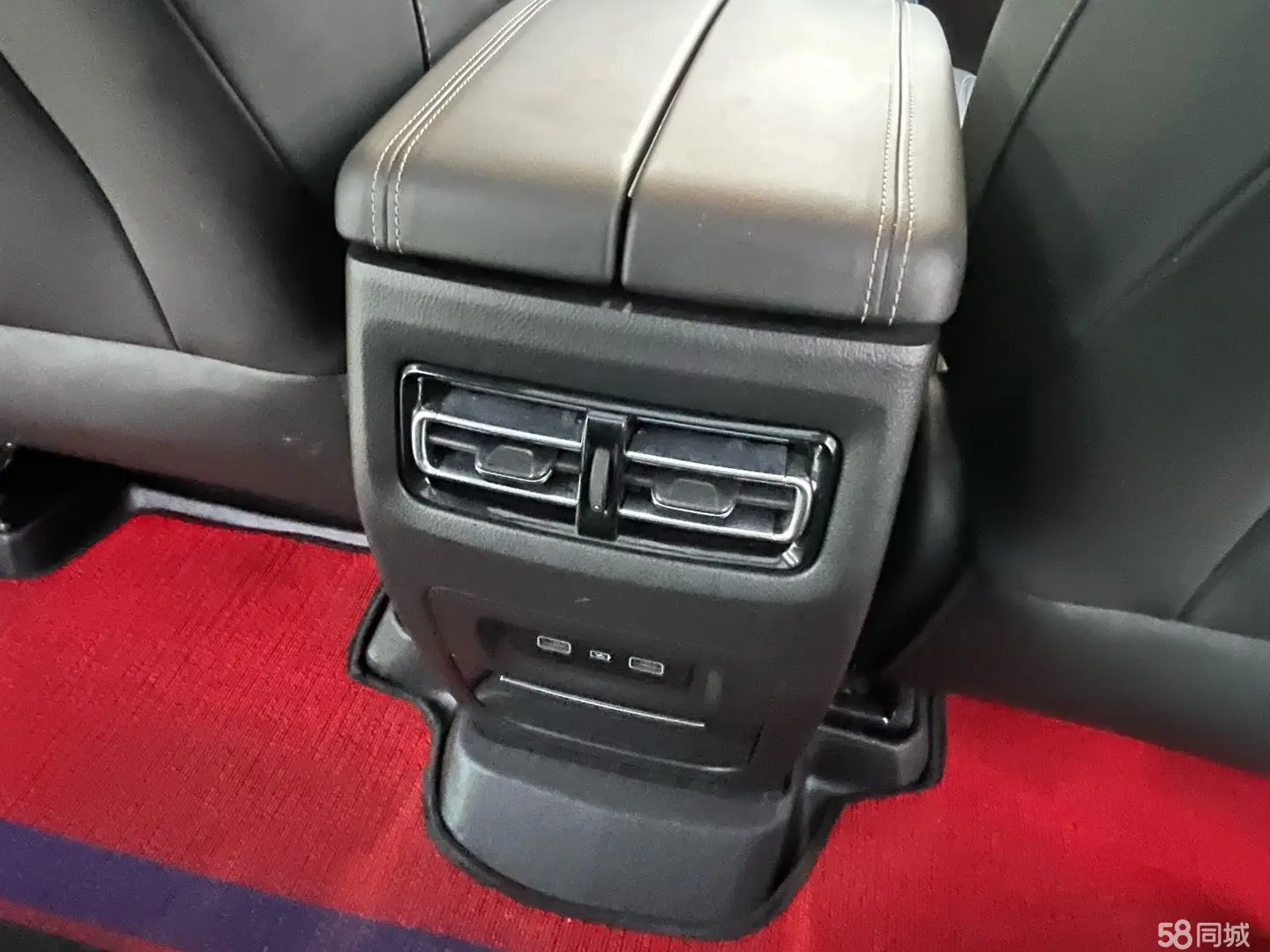 Jetour X70 2019 #10 Jetour X70 2019 صورة سيارة #10