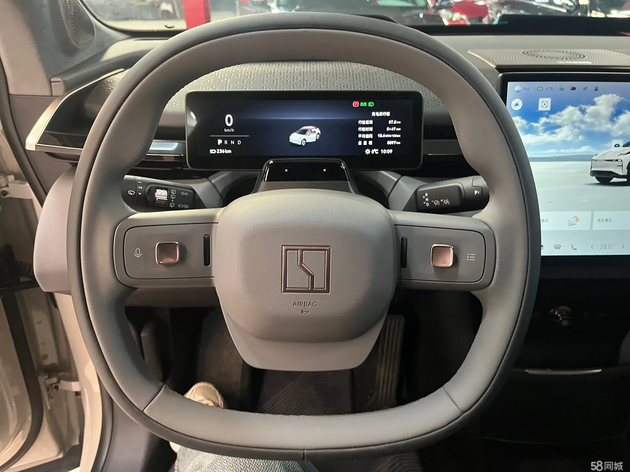 极氪 极氪X 2023 汽车图片 #10