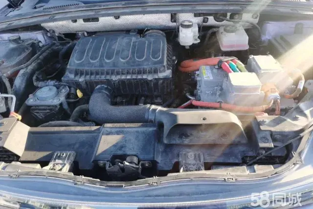 Denza X 2020 car image #10