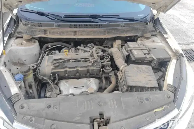 Changan Alsvin V7 2016 car image #10