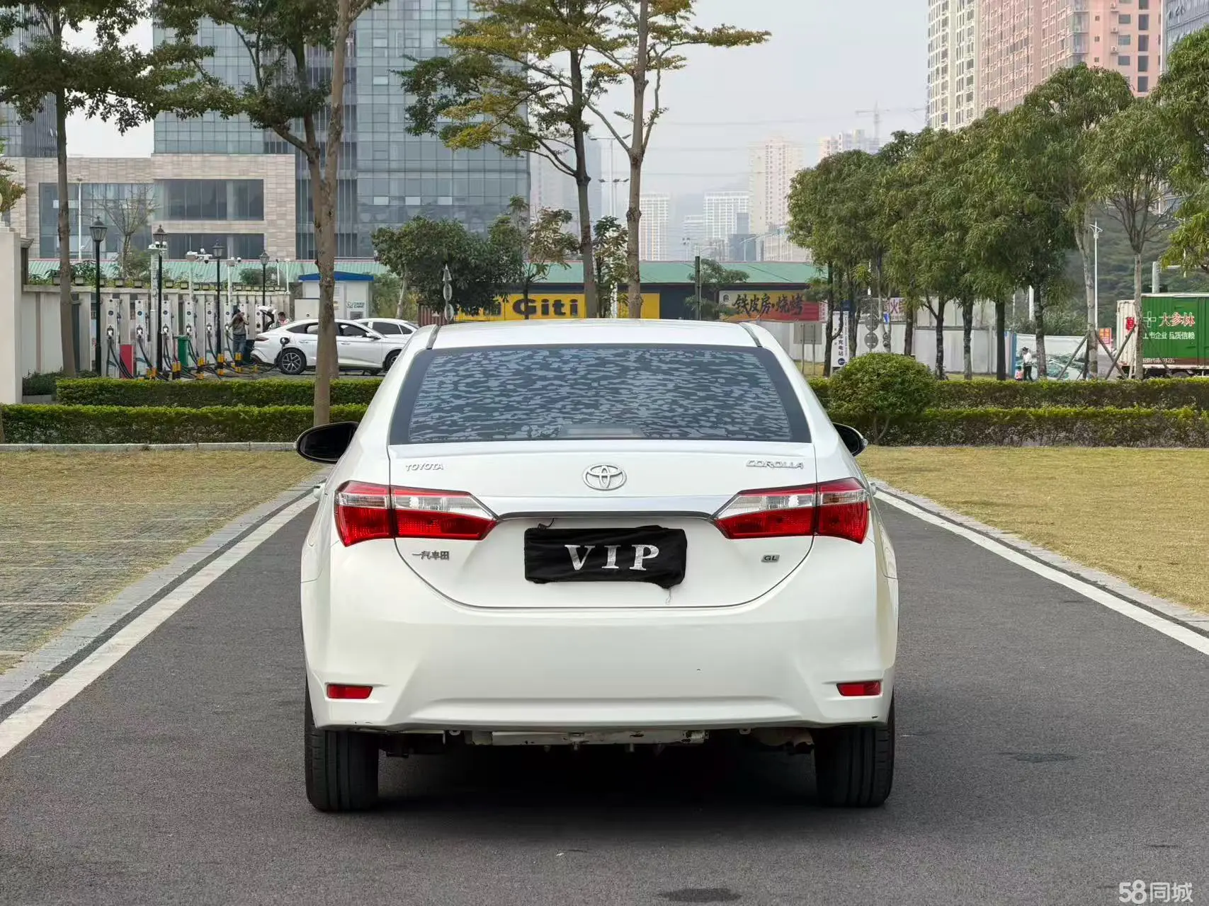 Toyota Corolla 2016 #10 Toyota Corolla 2016 car image #10
