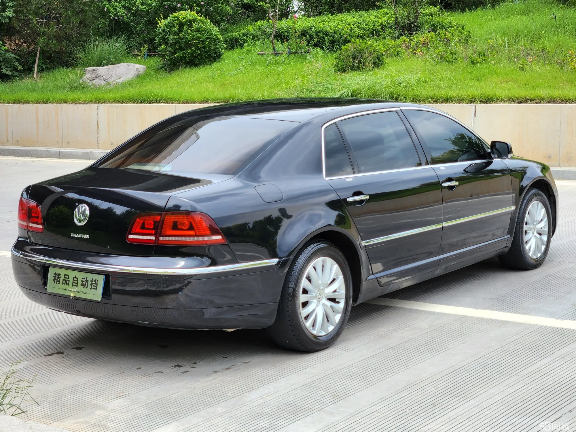 Volkswagen Pheaton 2013 immagine di auto #10