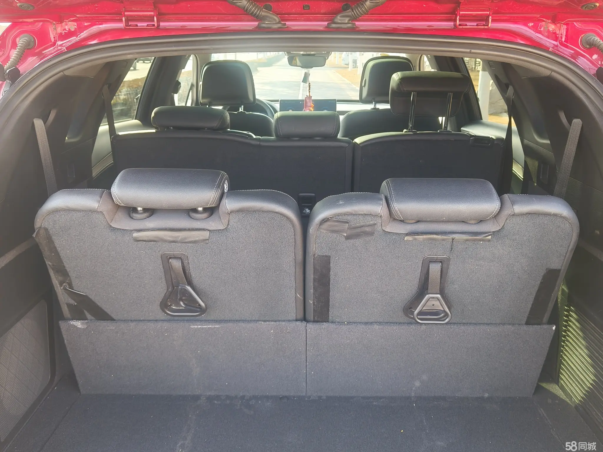 Denza X 2020 car image #10