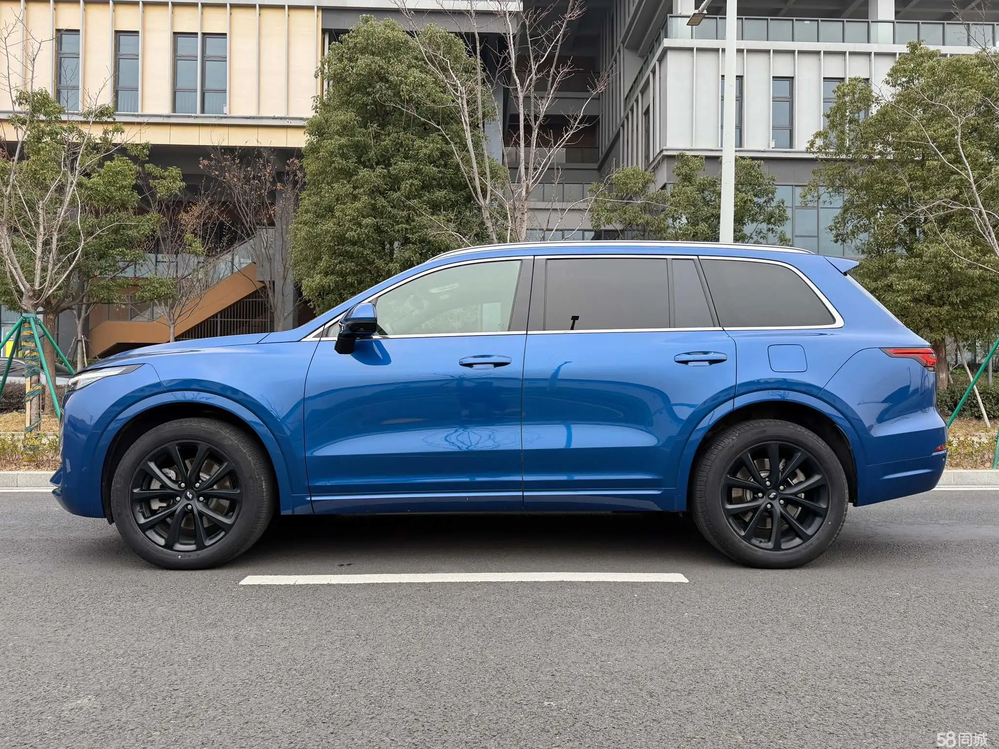 Li One 2021 изображение автомобиля #10