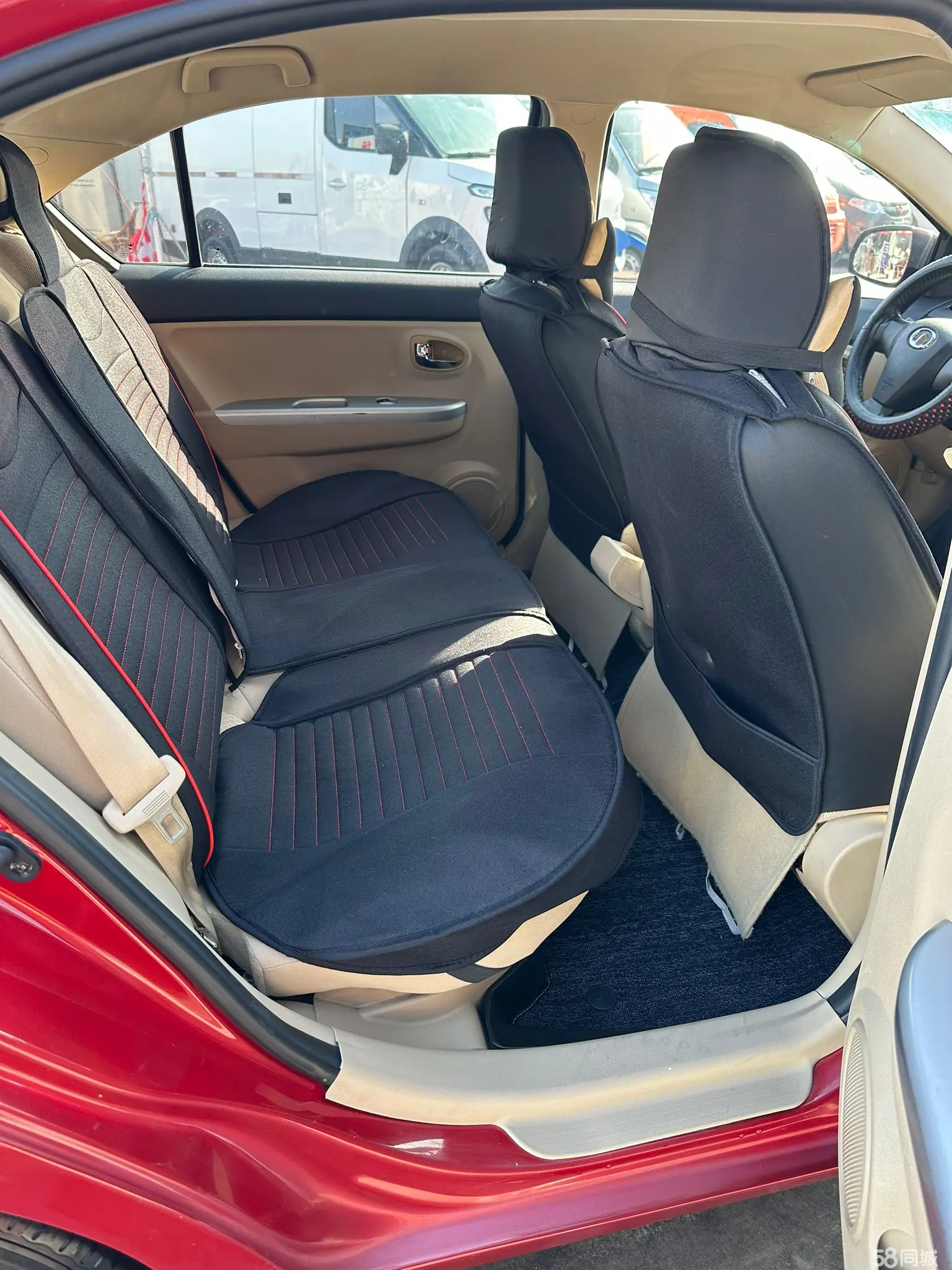 Great Wall C30 2012 car image #10