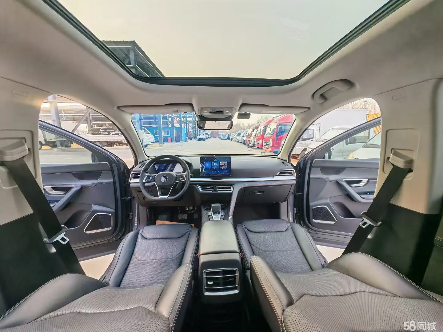 BYD Song Pro 2020 #10 BYD Song Pro 2020 car image #10