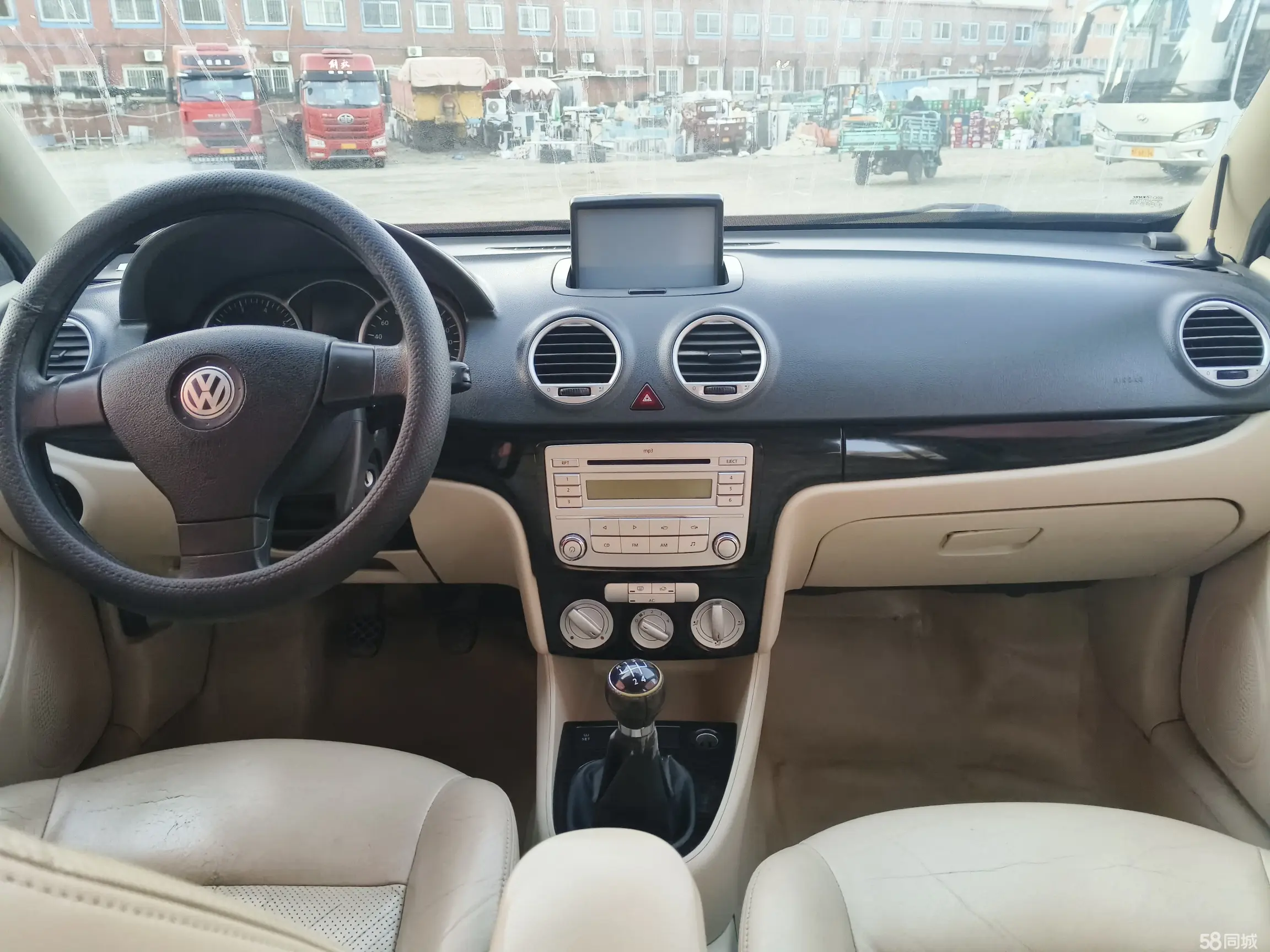 Volkswagen Lavida 2010 car image #10