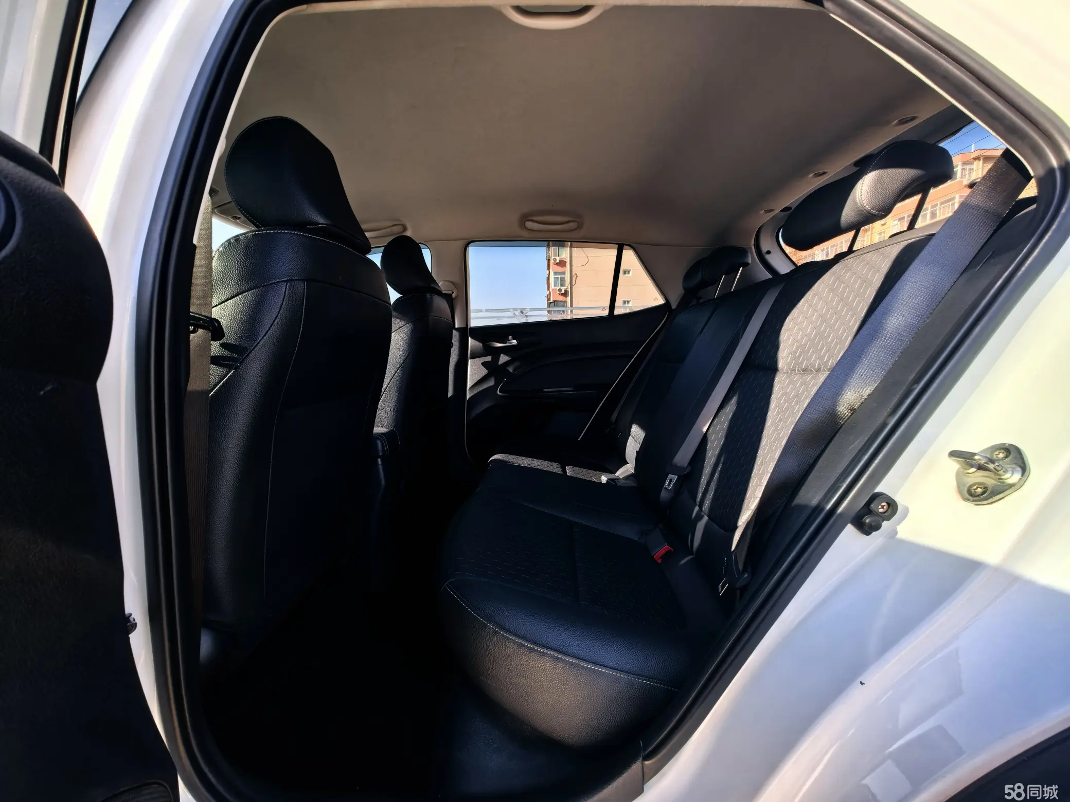 Kia KX1 2019 car image #10