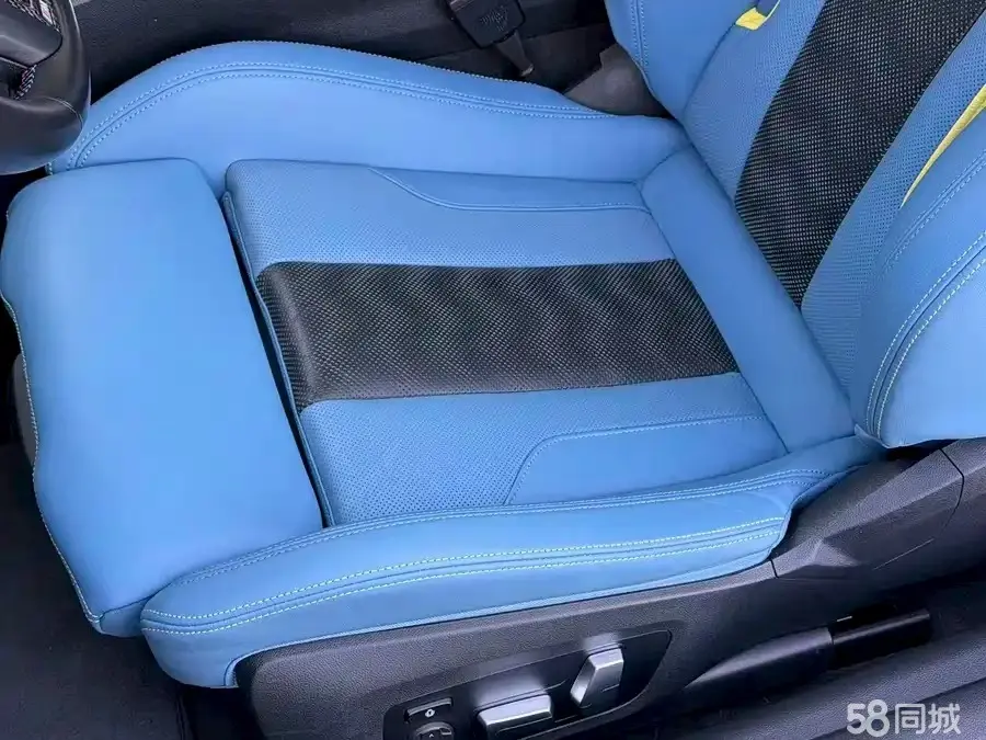 BMW M4 2022 imagem de carro #10