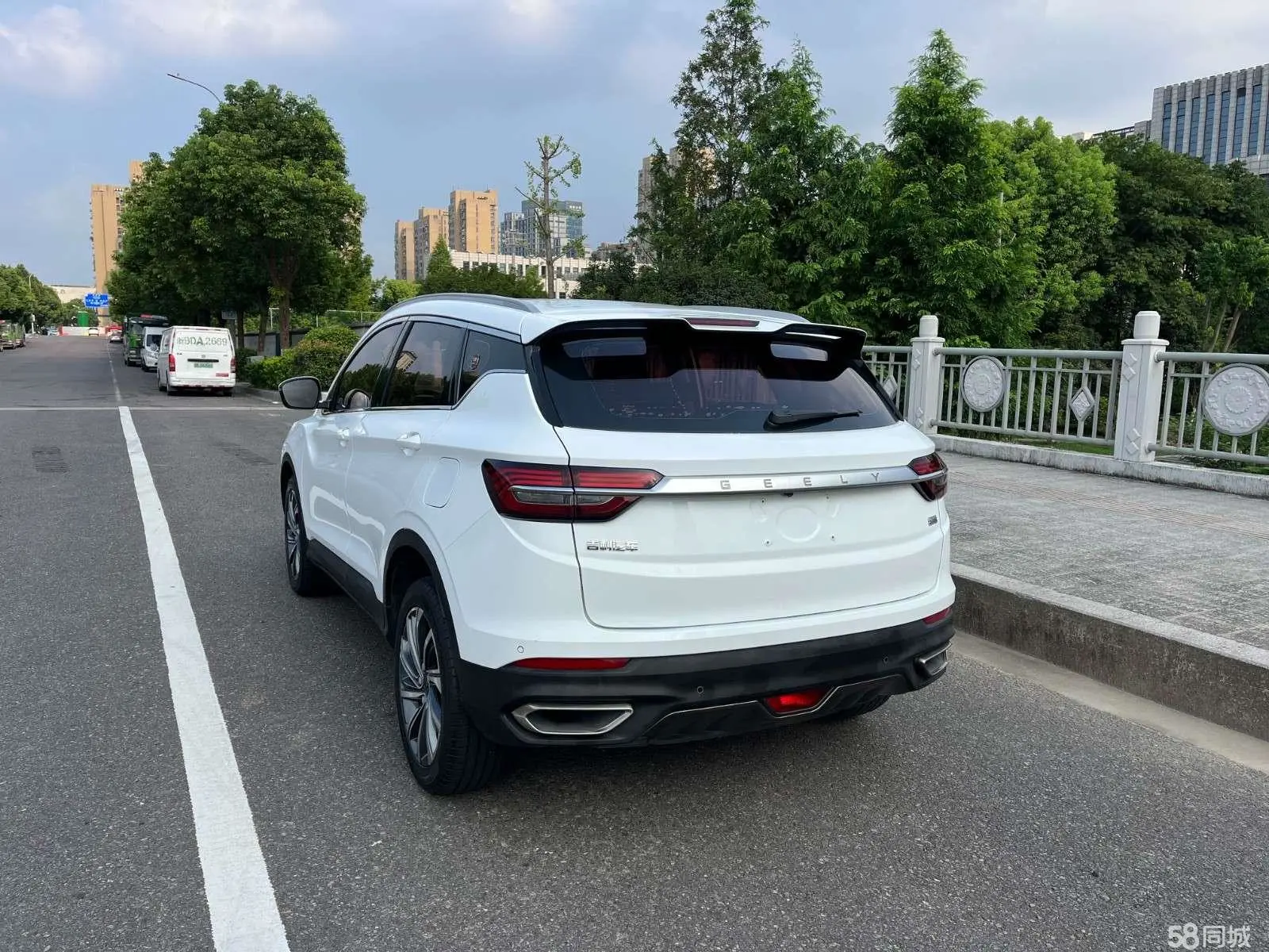 GEELY Coolray 2019 #10 GEELY Coolray 2019 car image #10