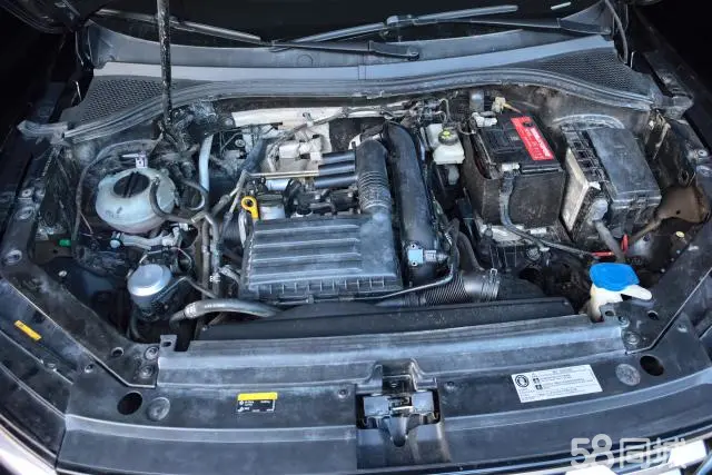 Volkswagen Tiguan L 2021 immagine di auto #10