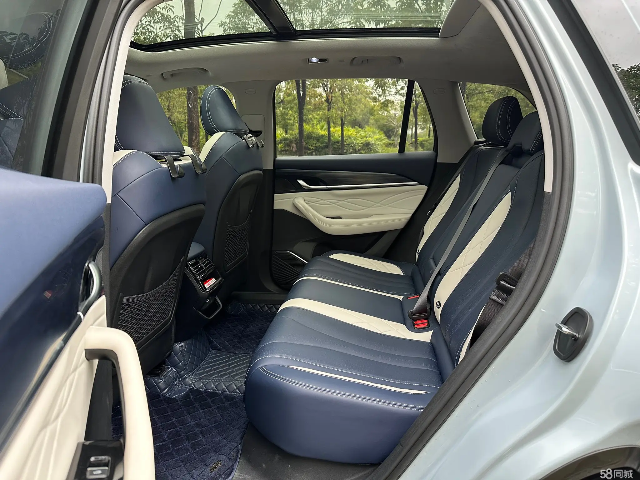 GEELY Monjaro 2022 immagine di auto #10