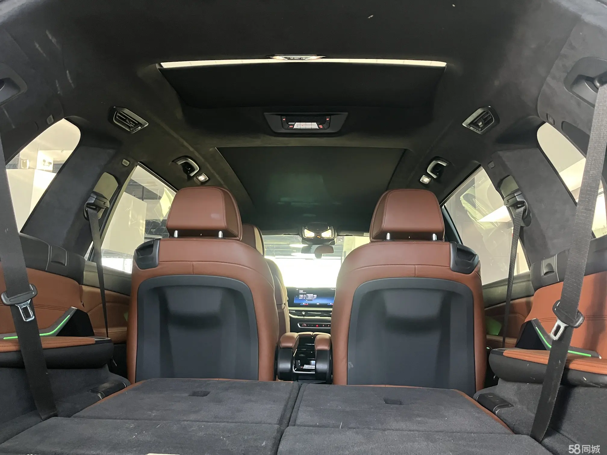 BMW X7 2023 immagine di auto #10