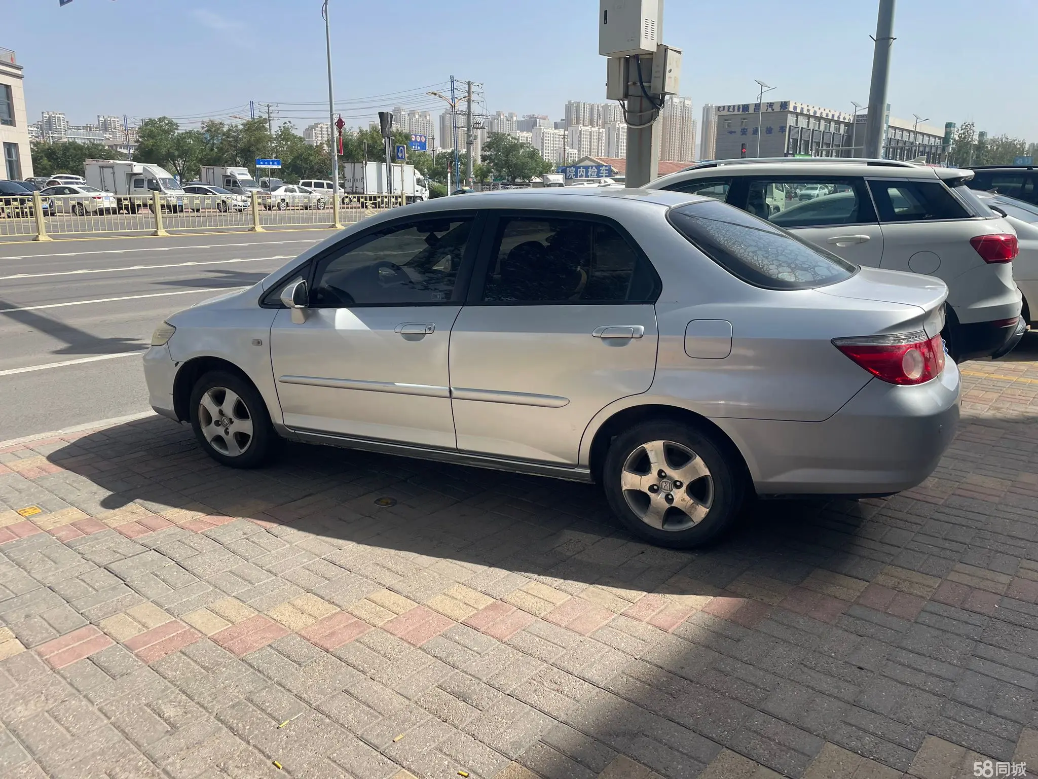 Honda City 2006 صورة سيارة #10