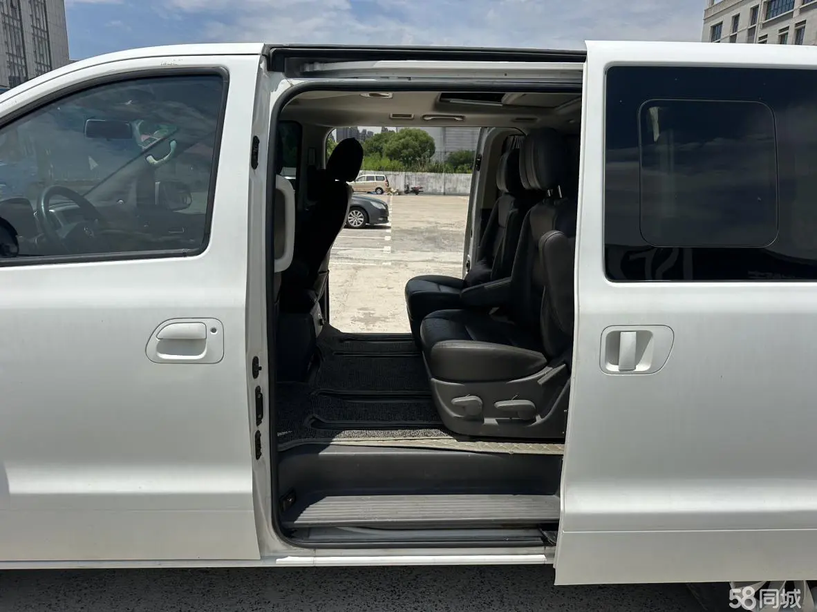 Forthing CM7 2014 car image #10