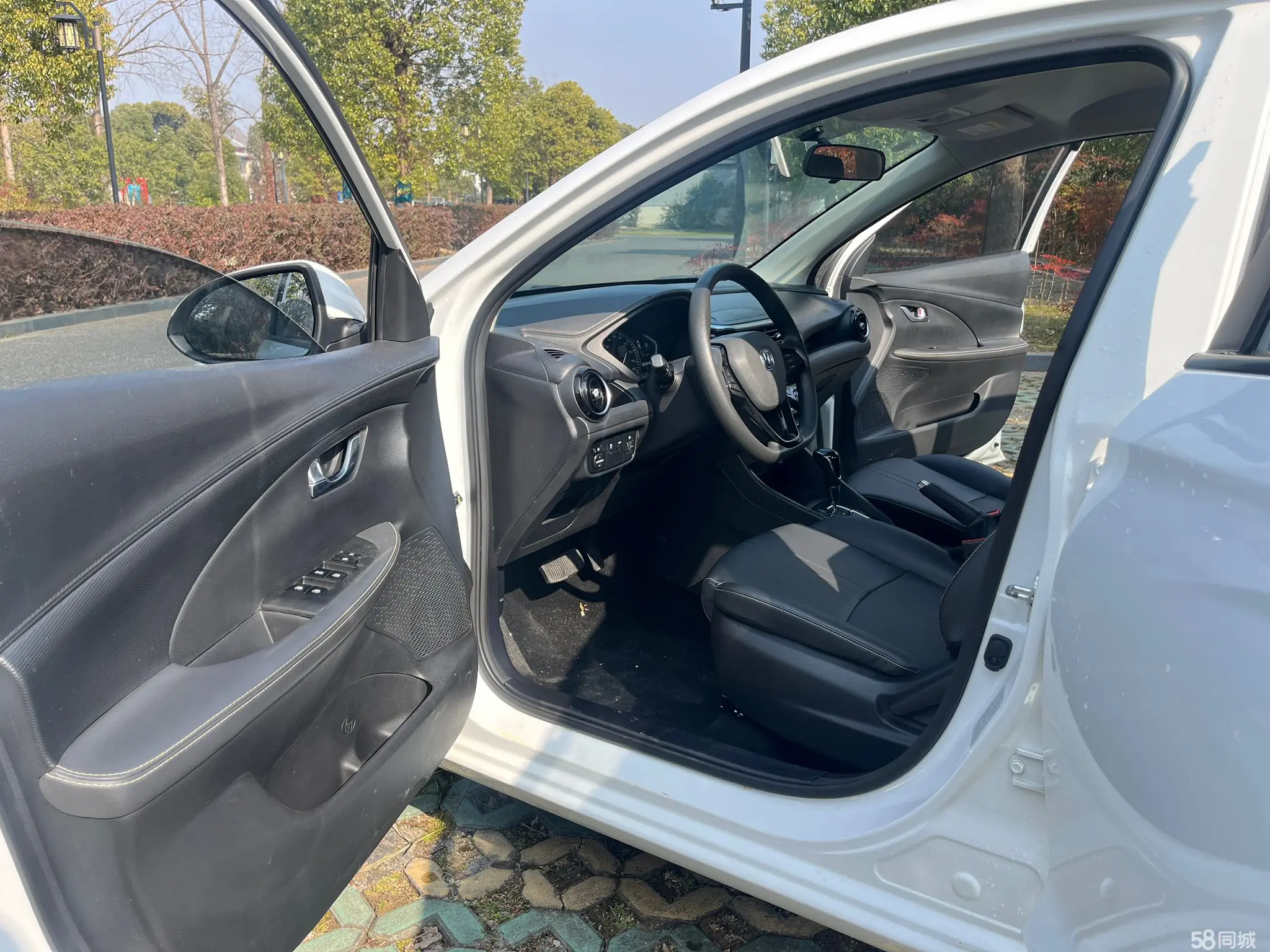 Changan Alsvin 2020 immagine di auto #10