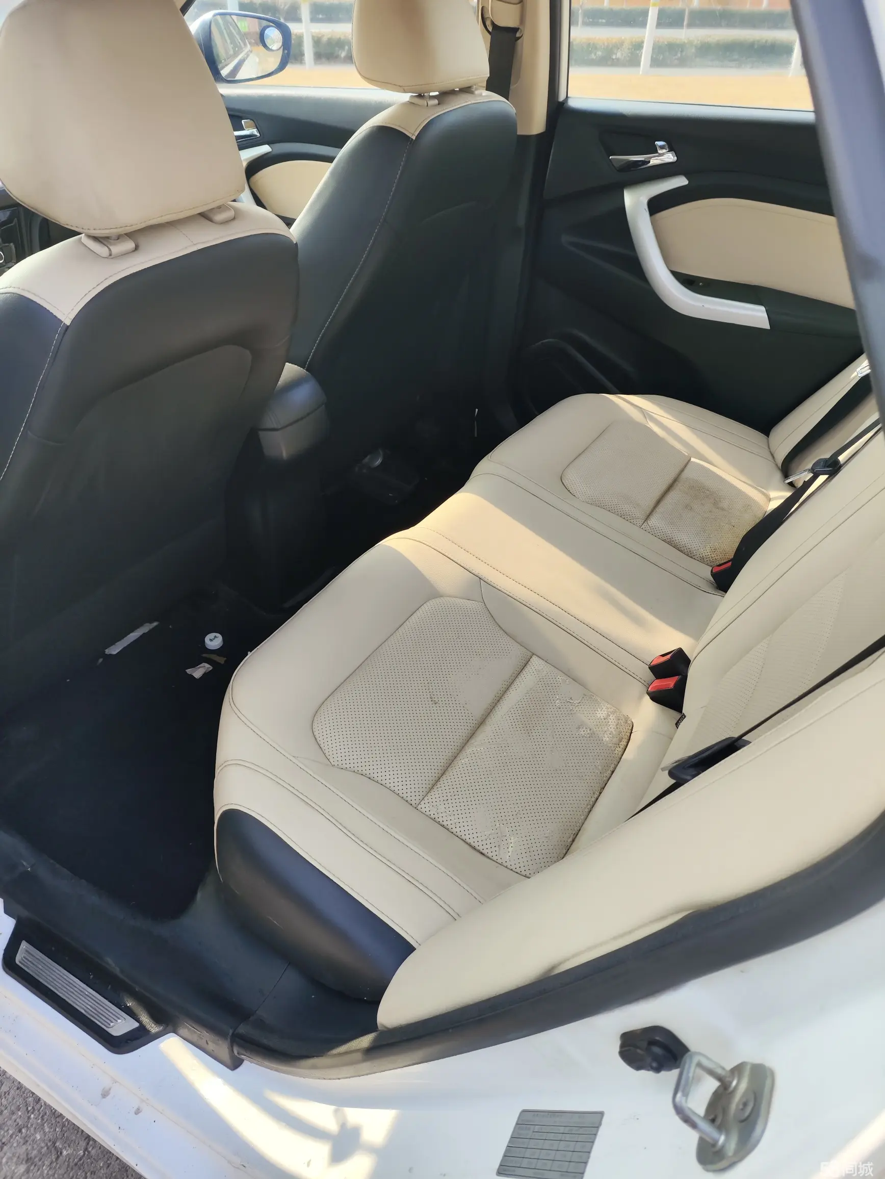 Changan Alsvin V7 2015 #10 Changan Alsvin V7 2015 car image #10