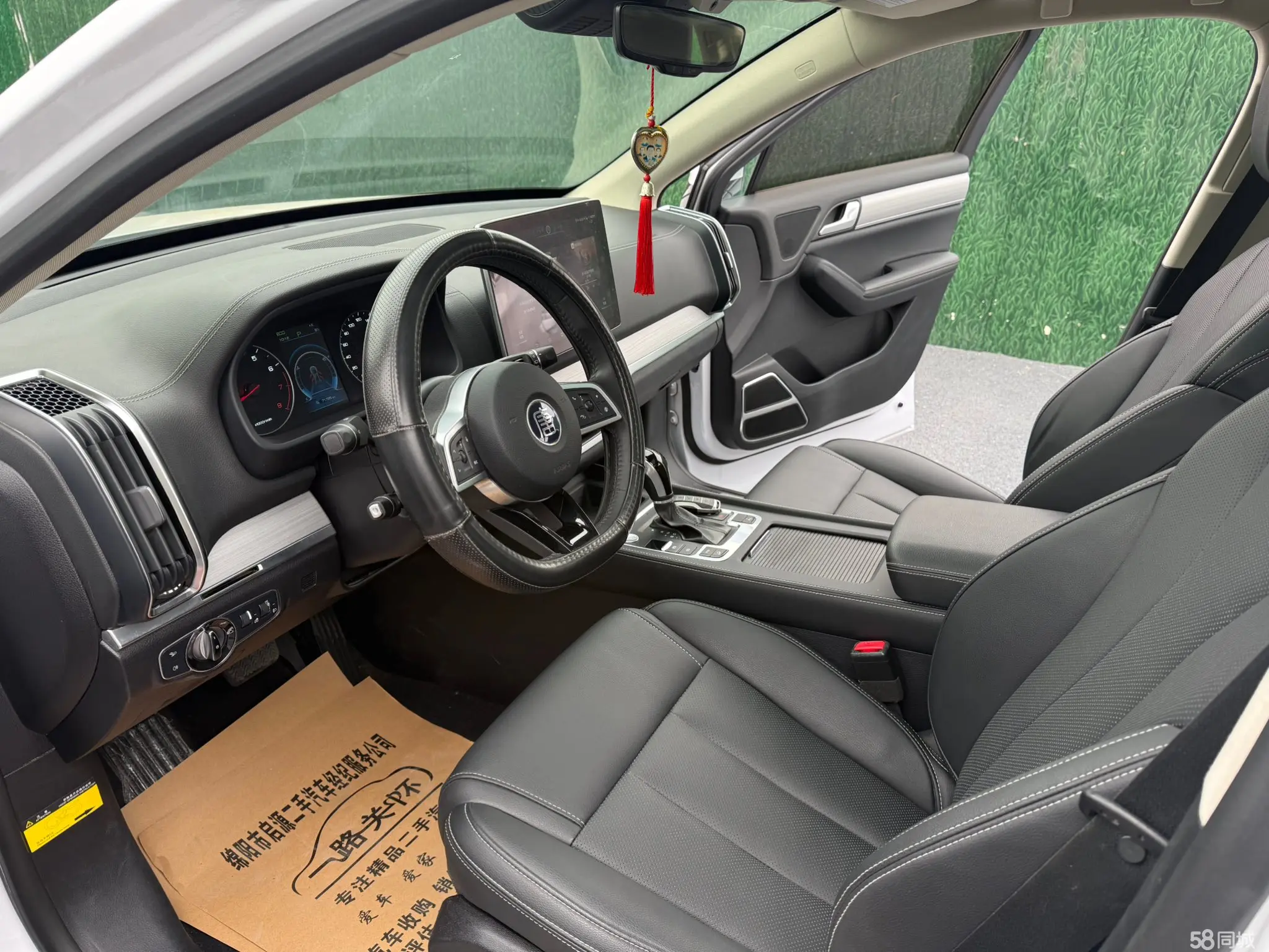 BYD Tang 2019 #10 BYD Tang 2019 car image #10