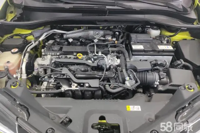 Toyota C-HR 2020 immagine di auto #10