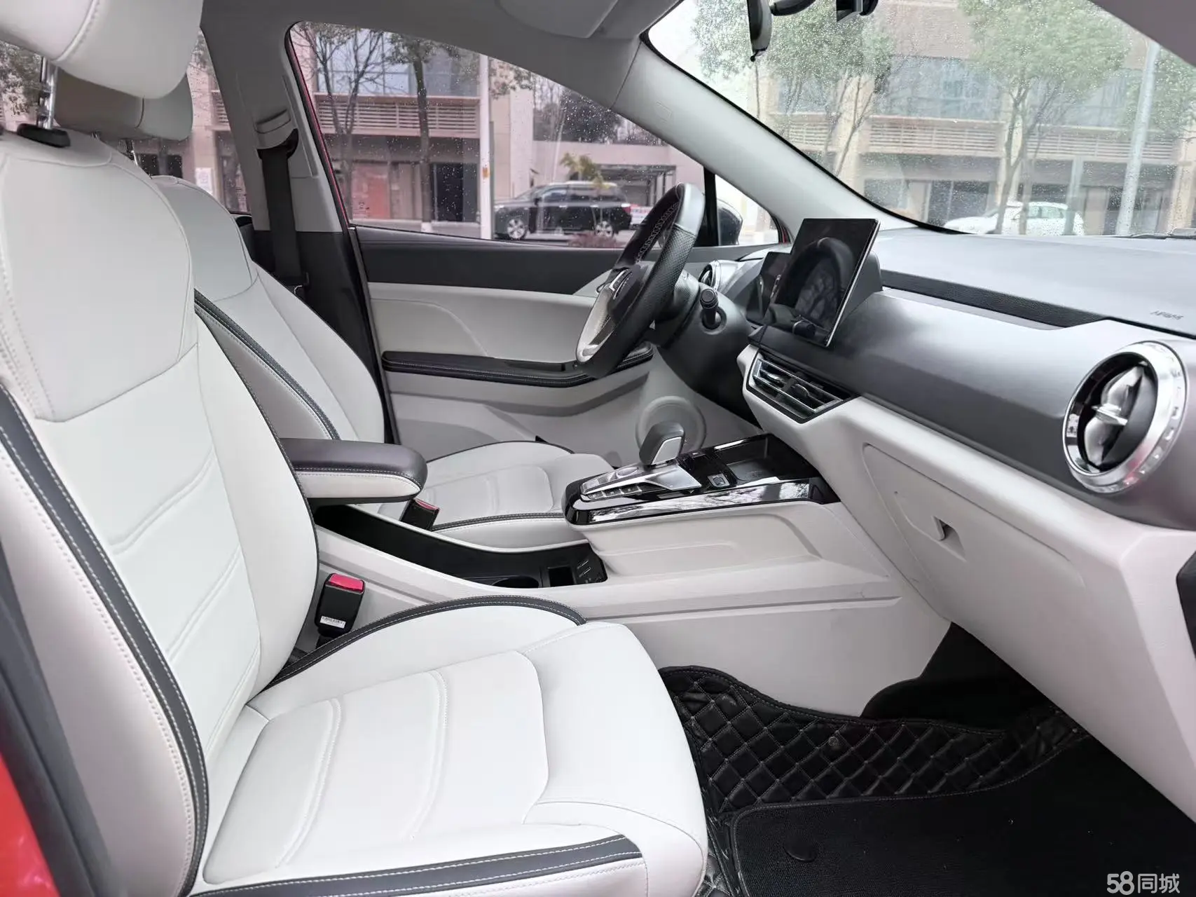 BYD Yuan Pro 2022 car image #10