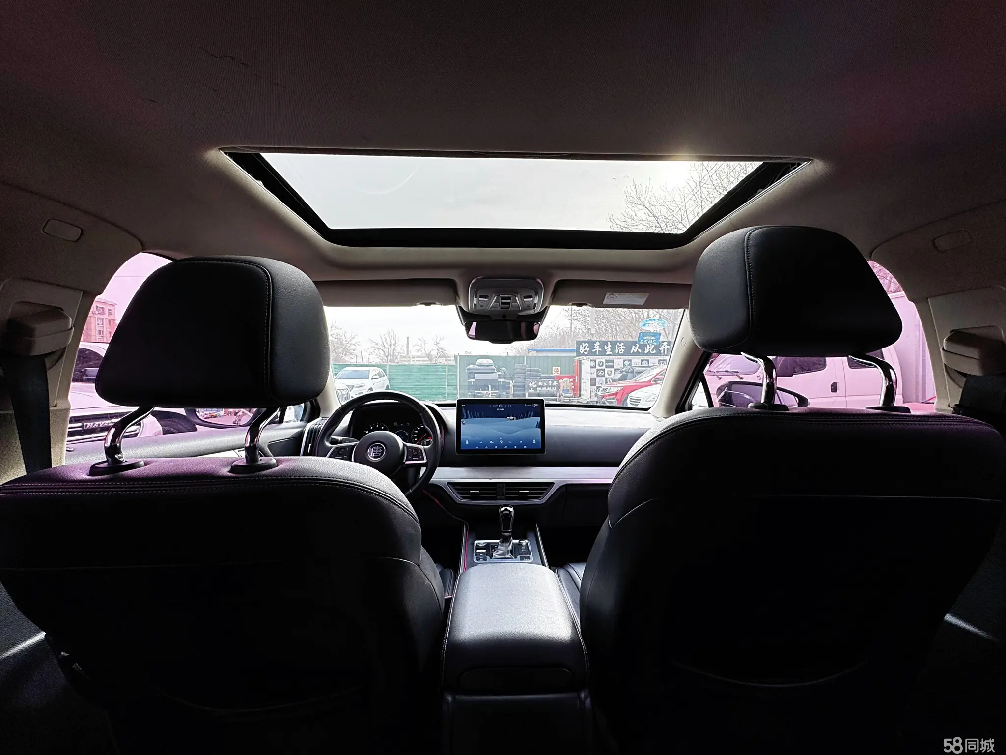 BYD Tang 2020 #10 BYD Tang 2020 car image #10