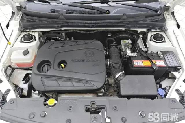 Changan Alsvin V3 2018 car image #10