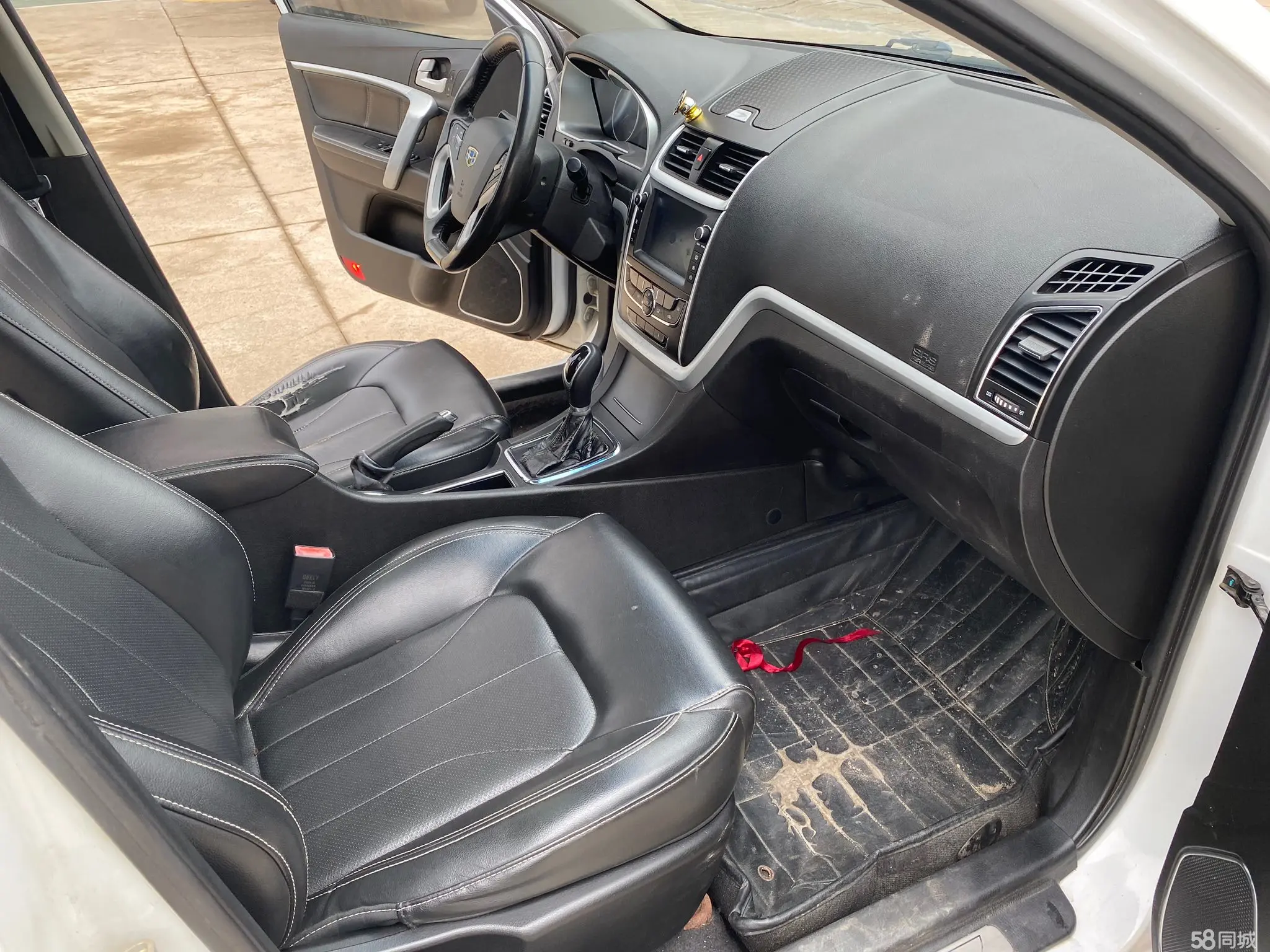 GEELY Emgrand 2016 car image #10