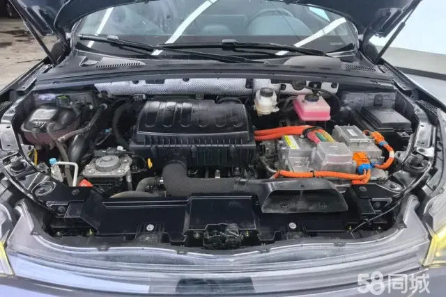 Denza X 2021 car image #10